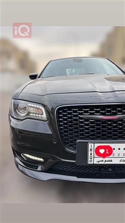كرايسلر 300